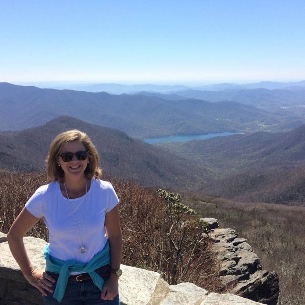 Meet your Posher, Joy